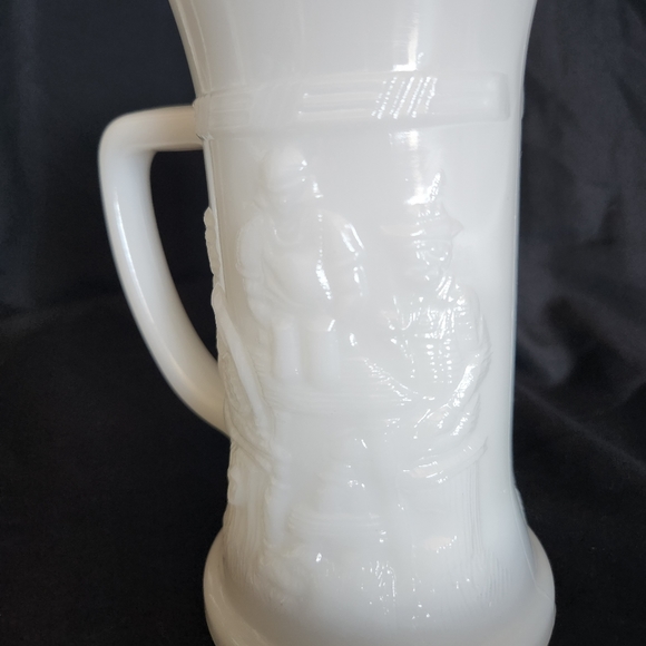 Federal Glass Iridescent Milk Glass Beer Stine - Picture 2 of 10
